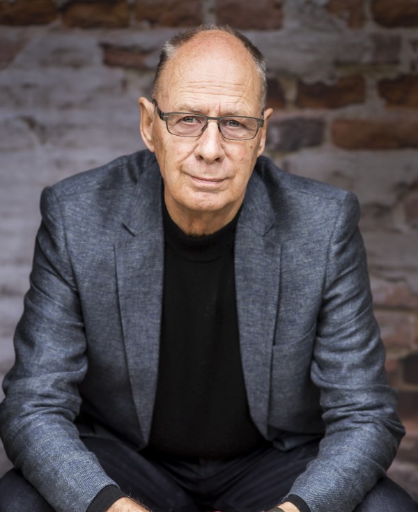 Roger Hall' portrait